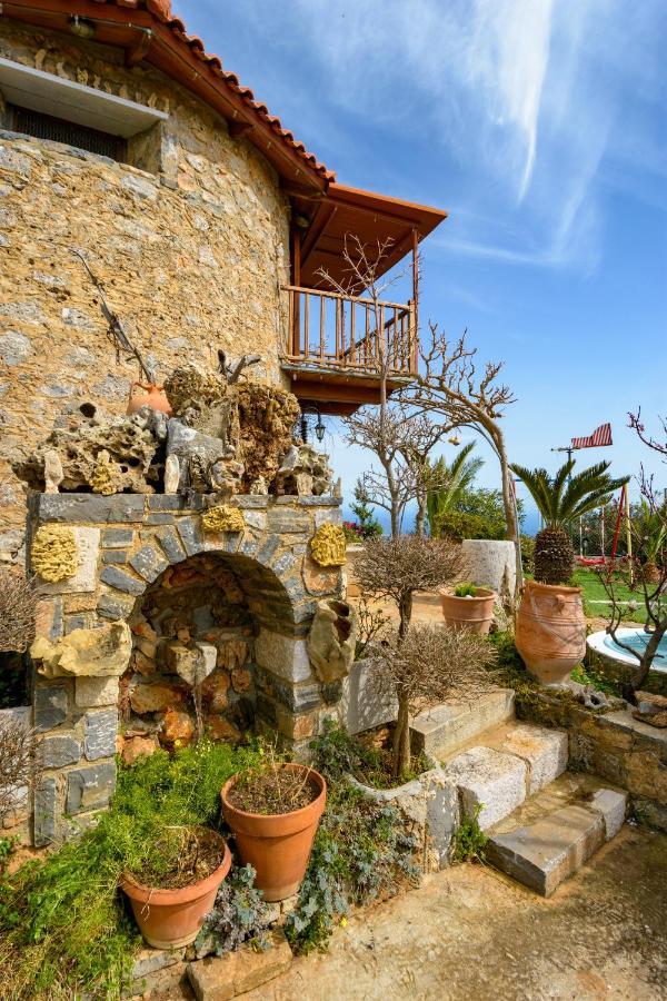 Traditional Windmill-Milos Kroustas Exteriör bild